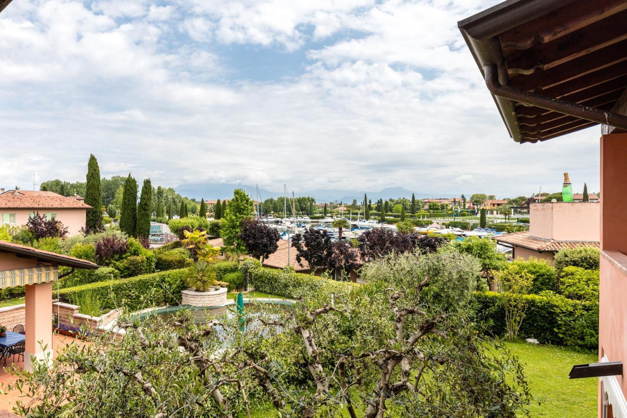 Bellasirmione Holiday Apartments Buitenkant foto