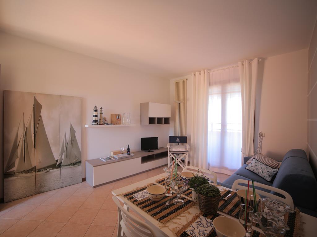 Bellasirmione Holiday Apartments Kamer foto