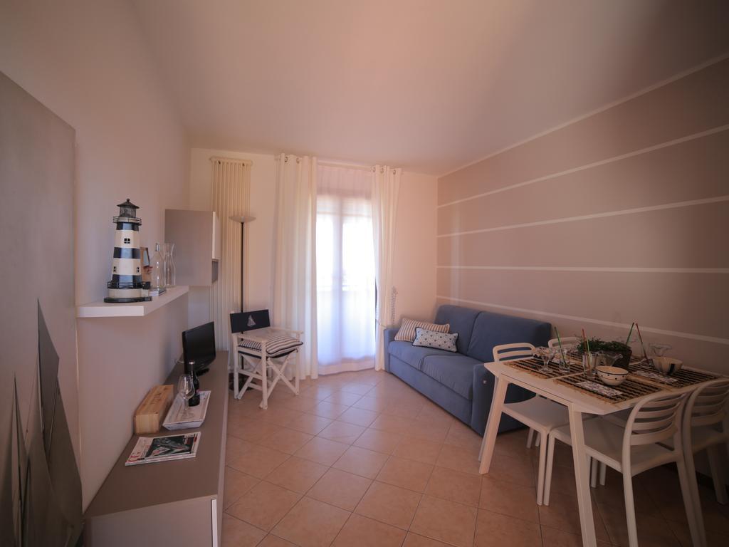 Bellasirmione Holiday Apartments Kamer foto